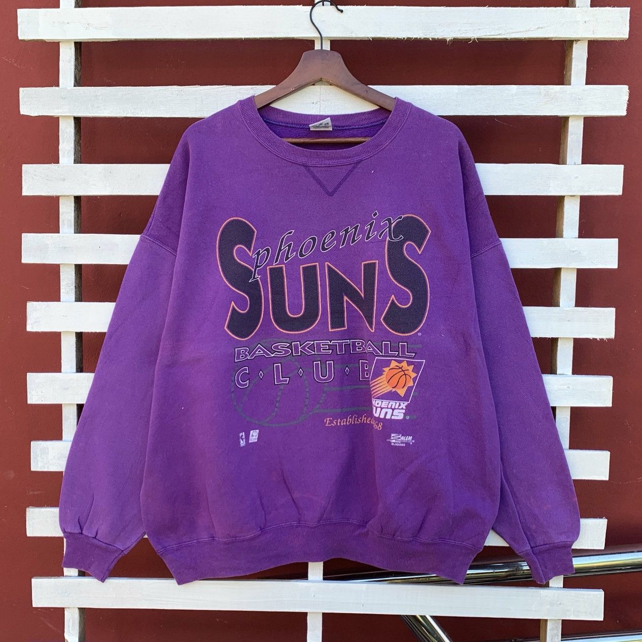NBA 90s Phoenix Suns Basketball Sweatshirt Distressed Stain Size US XL / EU 56 / 4 - 1 Thumbnail