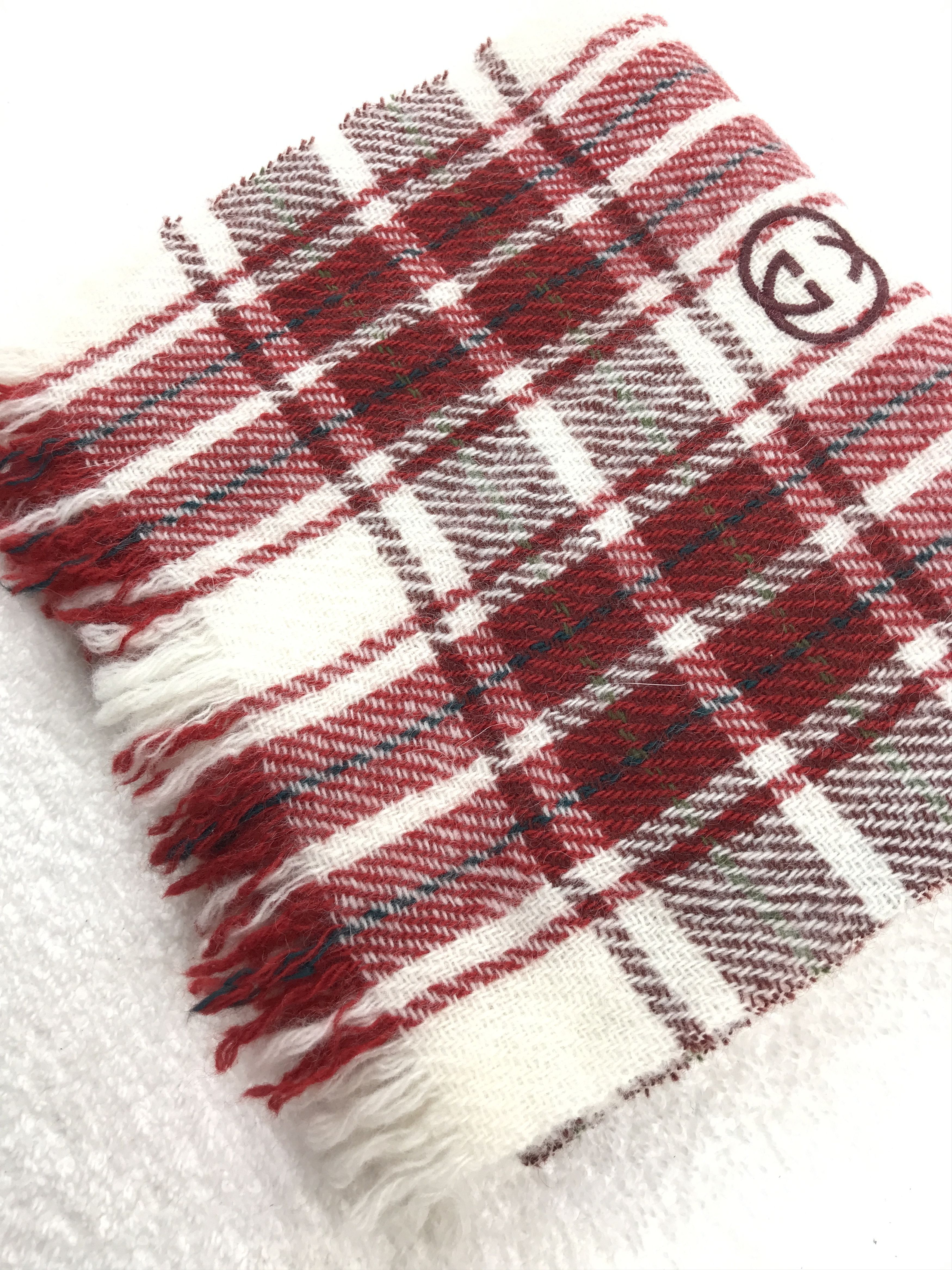 Gucci Vintage Gucci Scarf Muffler Wool Cashmere Size ONE SIZE - 4 Thumbnail