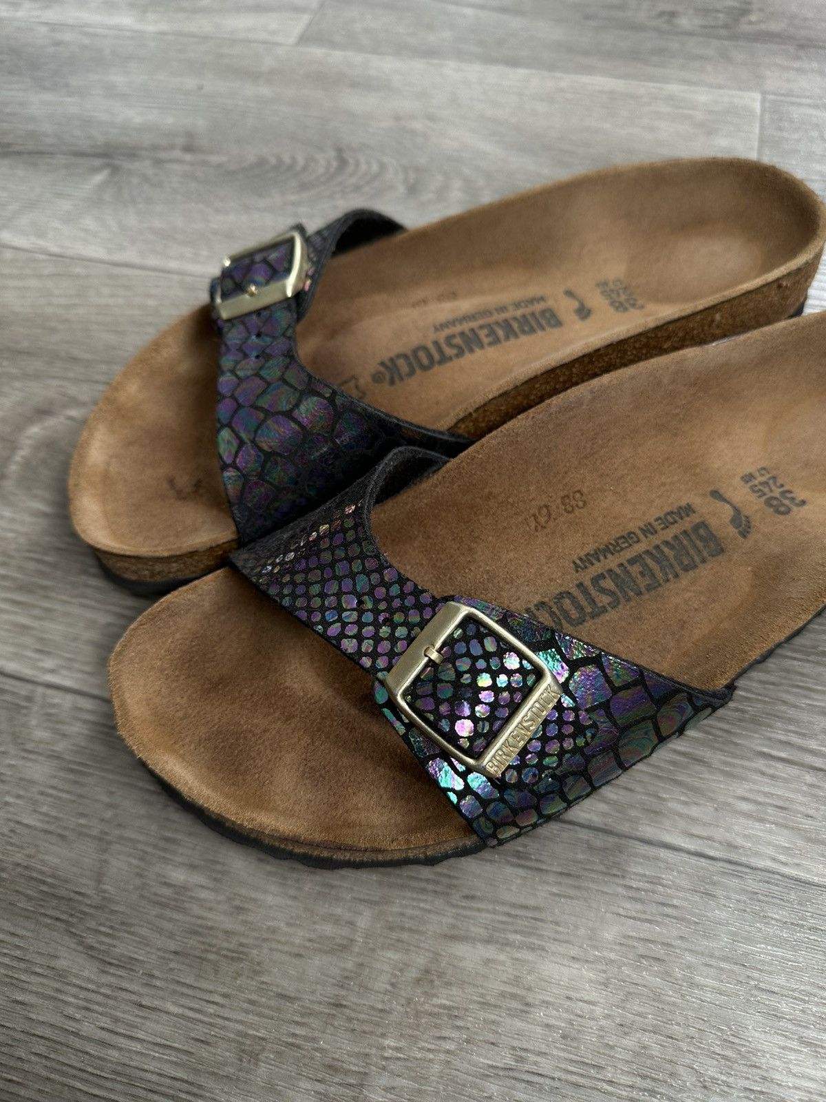 Birkenstock × Vintage 🫧Birkenstock Vintage Patent Leather Buckle Sandals Size US 8 / IT 38 - 15 Thumbnail