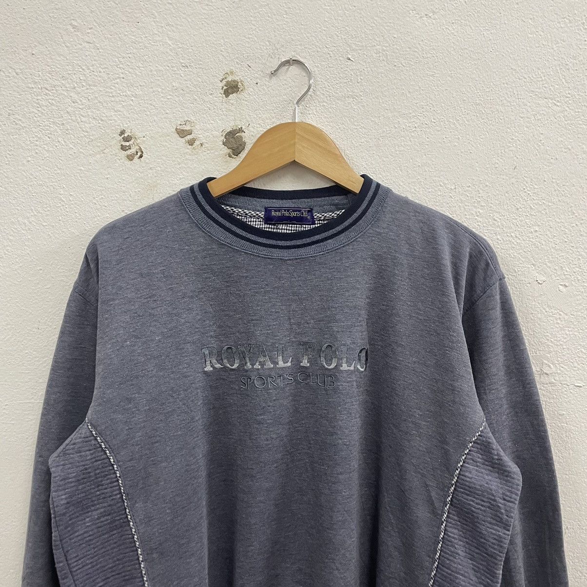 Polo Ralph Lauren × Vintage 🔥Vintage Royal Polo Sports Club Big Spellout Sweatshirts Size US M / EU 48-50 / 2 - 3 Thumbnail