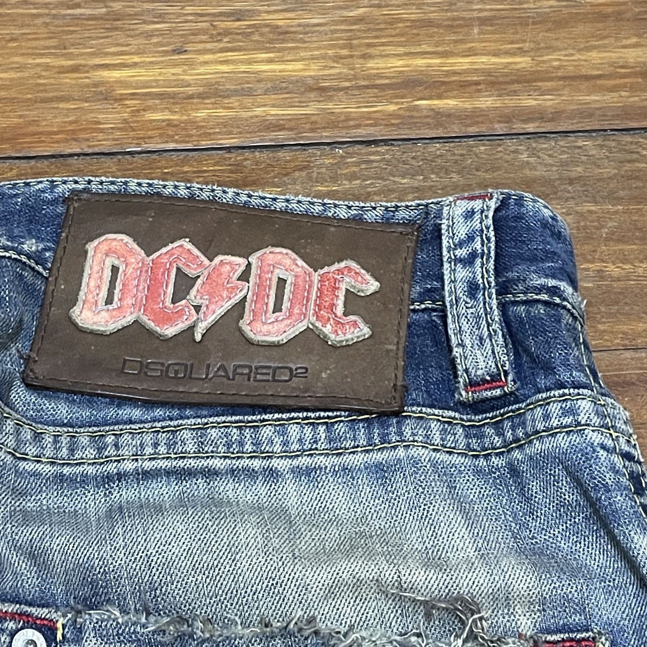 Le Grande Bleu (L.G.B.) Rare Design Vintage Dsquared2 Patchwork Flared Jeans 2000s Size US 33 - 9 Thumbnail