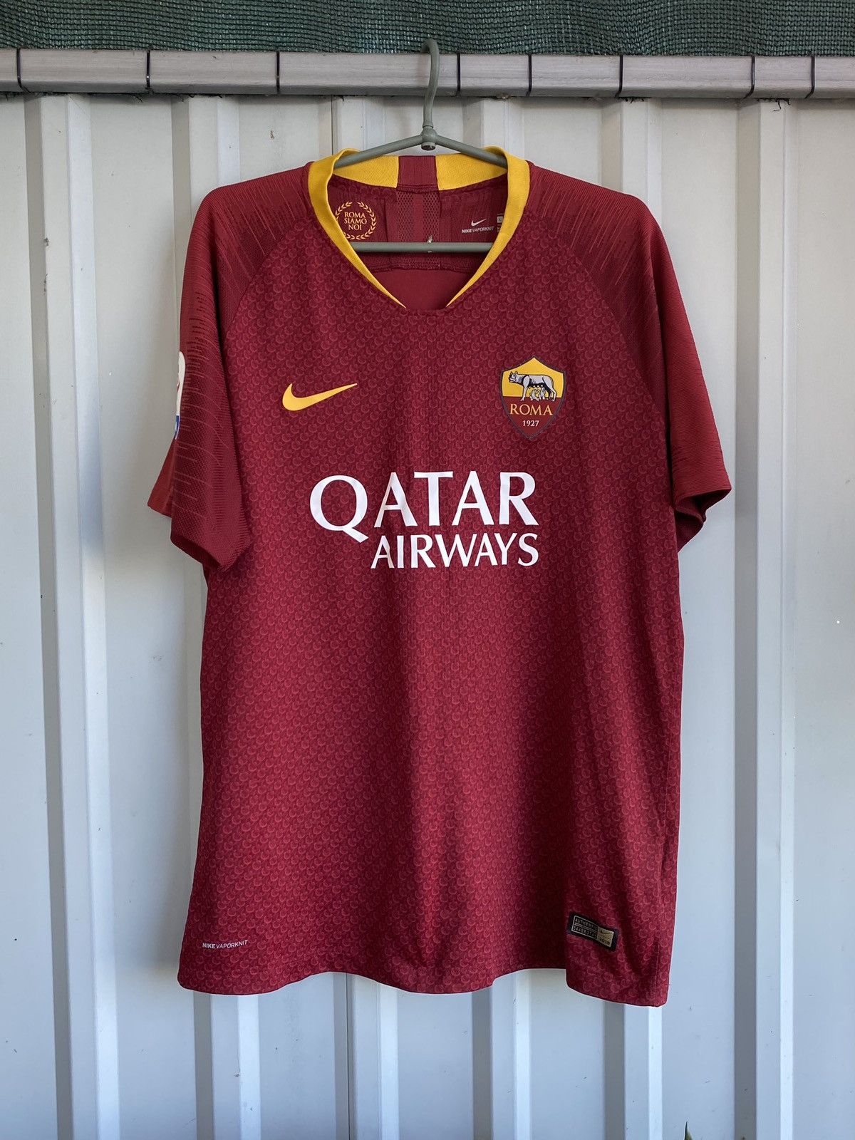 Nike 2018-19 Roma Nike Vapor Home Shirt Size US L / EU 52-54 / 3 - 1 Thumbnail
