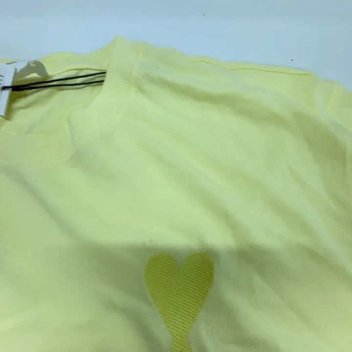 AMI AMIPARIS SS22 Yellow Heart Logo Embroidered T-Shirt -2507 Size US XXL / EU 58 / 5 - 8 Thumbnail