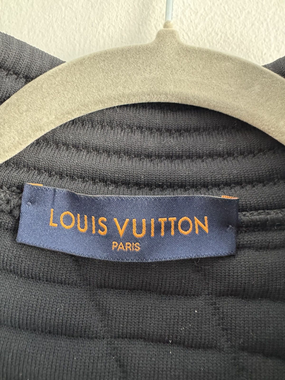 Louis Vuitton Louis Vuitton 2019 Plaid Print Puffer Coat Size US L / EU 52-54 / 3 - 3 Thumbnail