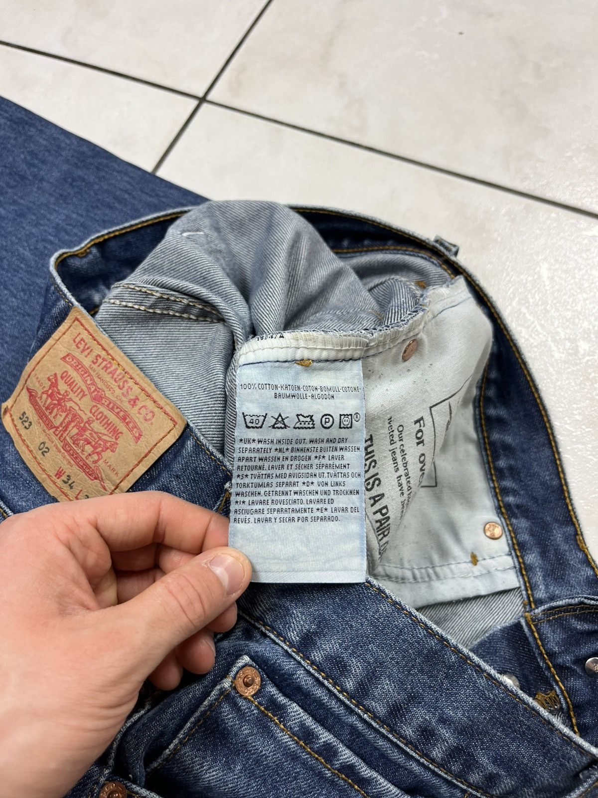 Levi's × Vintage Vintage Levi’s 523 dark washed distressed denim jeans pants Size US 34 / EU 50 - 24 Thumbnail