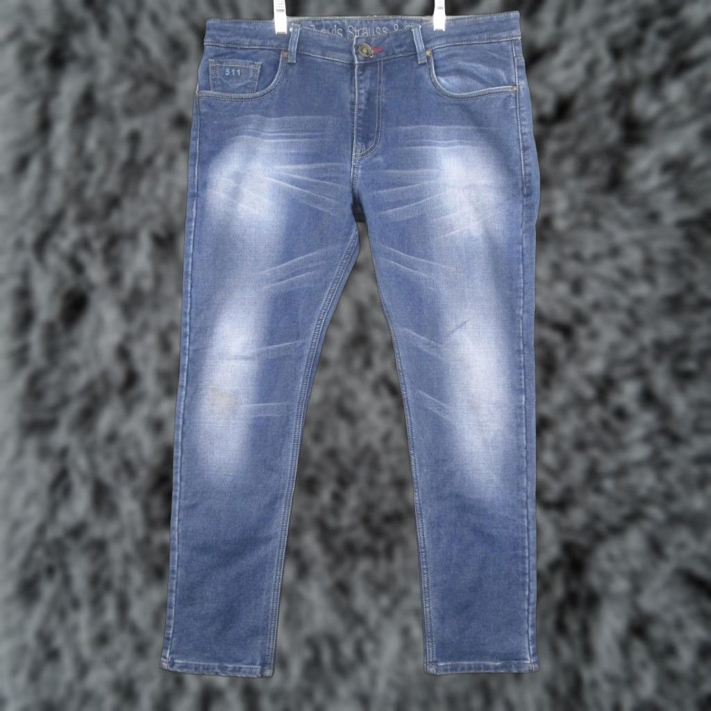 Levi's Levi's 511 Jeans Mens 38x32 Blue Slim Fit Tapered Leg Denim Medium Wash Size US 38 / EU 54 - 1 Thumbnail