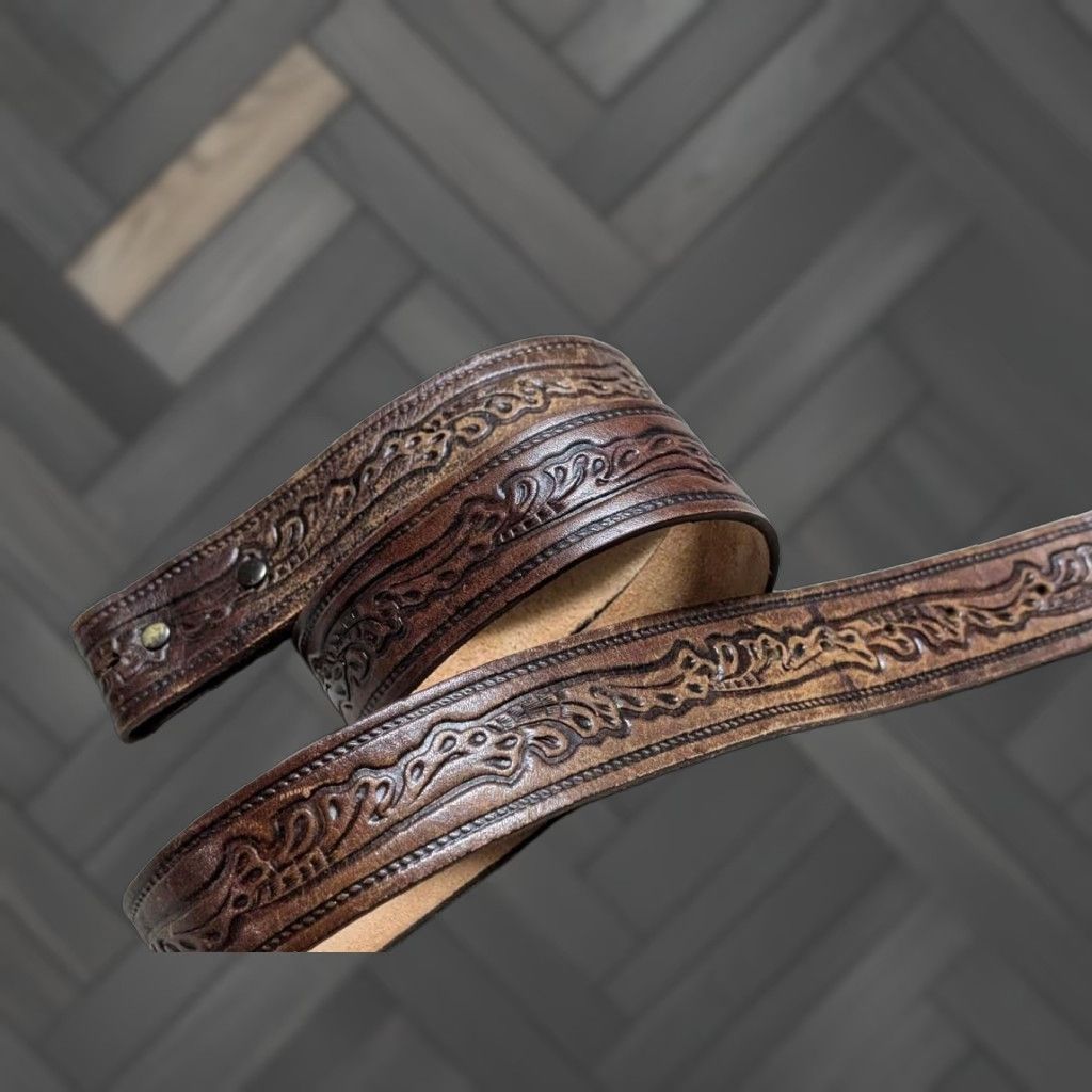 Vintage VINTAGE western belt belt 38 brown leather cowhide full grain scrolling buckle western style Mens Size 38 - 1 Thumbnail