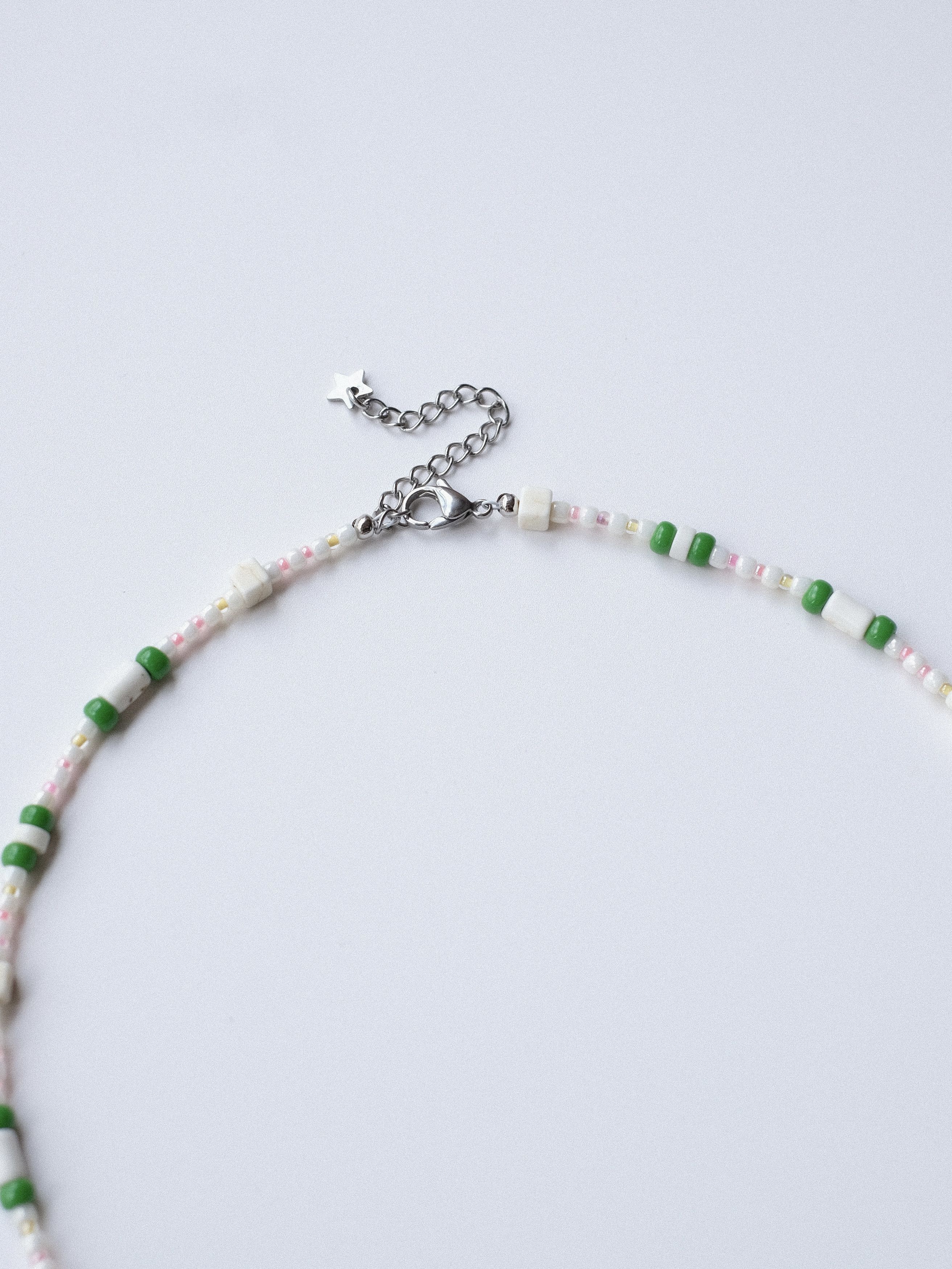 Handmade × Japanese Brand Cute Green and Pink Handmade Beaded Necklace 16.1in Size ONE SIZE - 8 Thumbnail