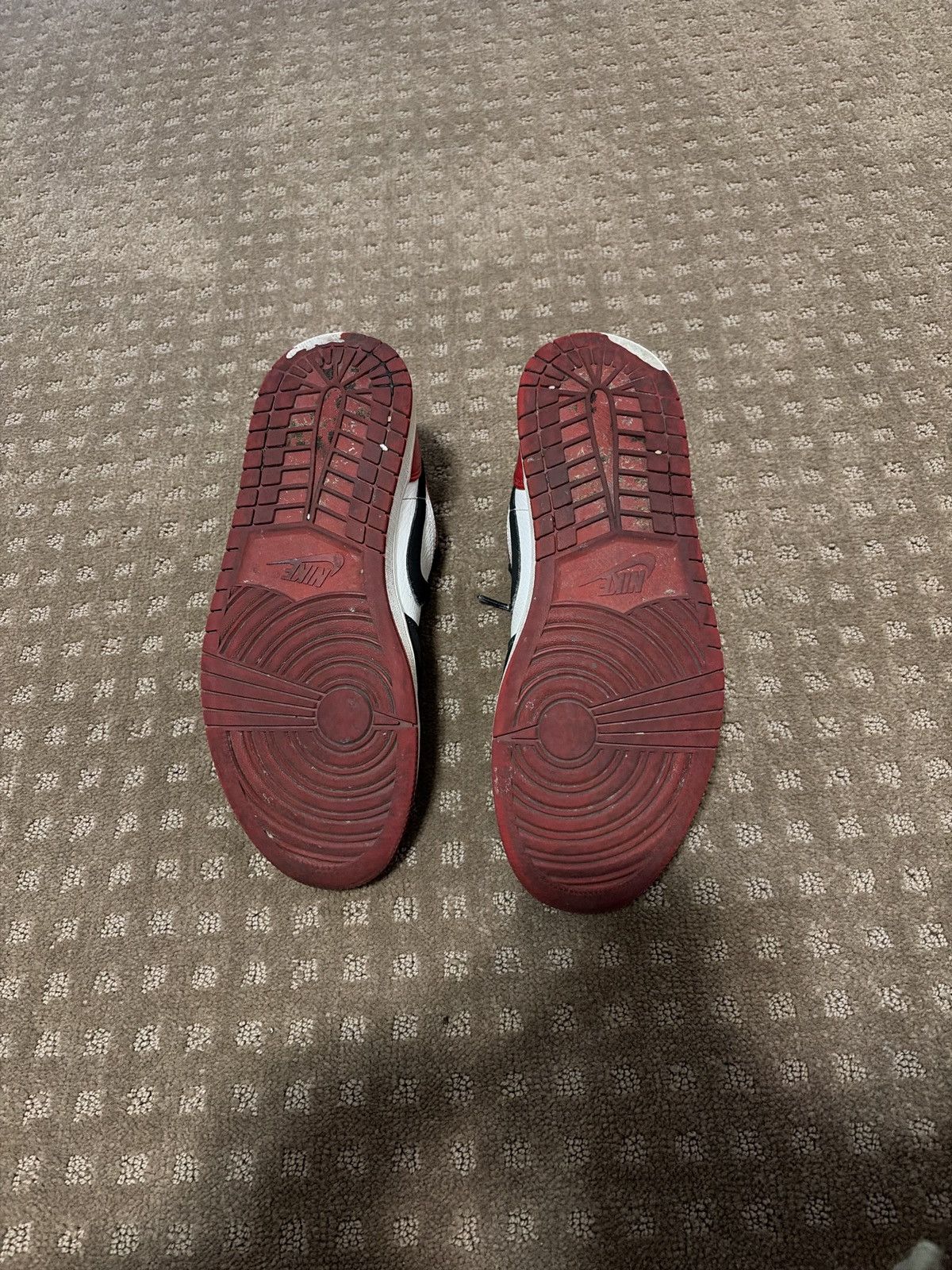 Jordan Brand Jordan 1 Low Size US 10 / EU 43 - 3 Thumbnail