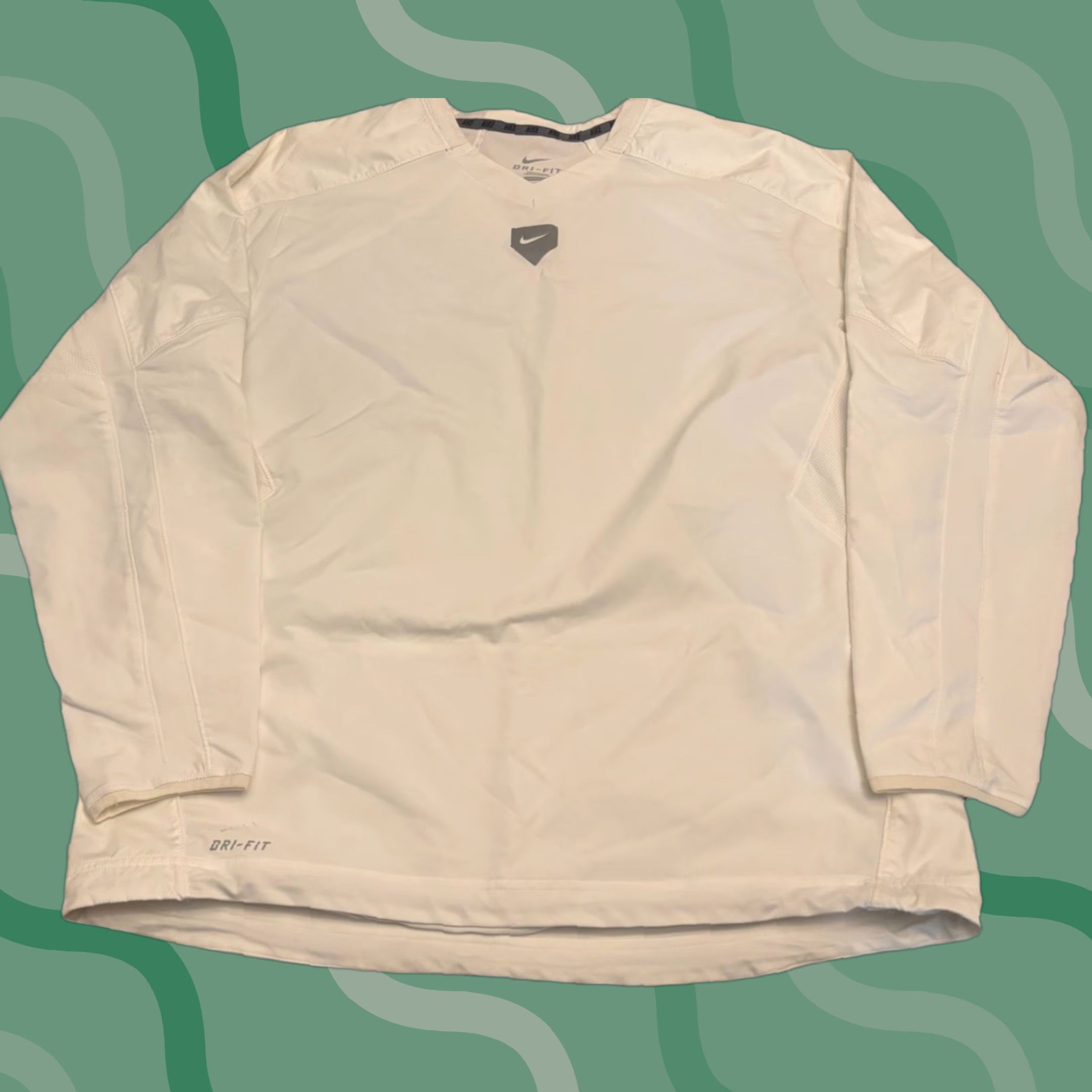 Nike Nike Dri-Fit Baseball Long Sleeve V-Neck Shirt Mens L White Athletic Wear Pullover Size US L / EU 52-54 / 3 - 1 Thumbnail