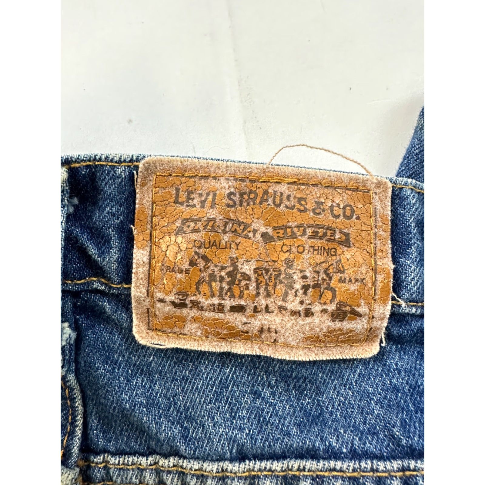 Levi's VINTAGE Levi's 540 Jeans Regular Men 36 Blue 80s 90s Distressed Straight Denim Pants 29in Inseam Size US 36 / EU 52 - 5 Thumbnail