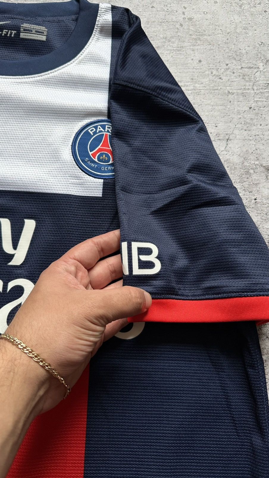 Nike 2013/14 Nike Paris Saint Germain PSG Soccer Jersey Size US M / EU 48-50 / 2 - 11 Thumbnail