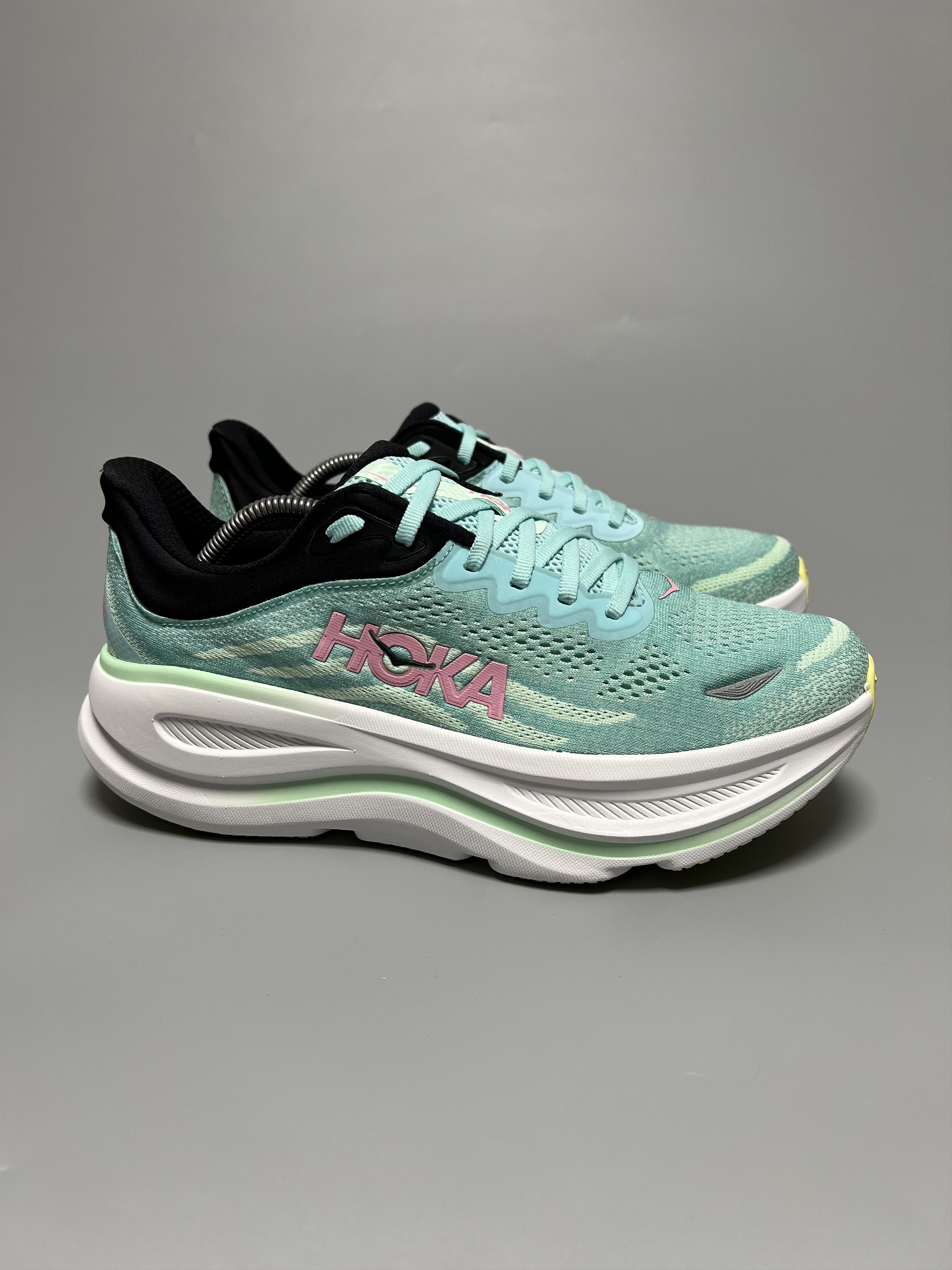 Men\'s Size 14 Hoka One One Bondi‎ L BP Anthropologie Vibrant Bloom Running Shoes Hoka x Anthropologie Vibrant Bloom Bondi L | Mercari main image 2