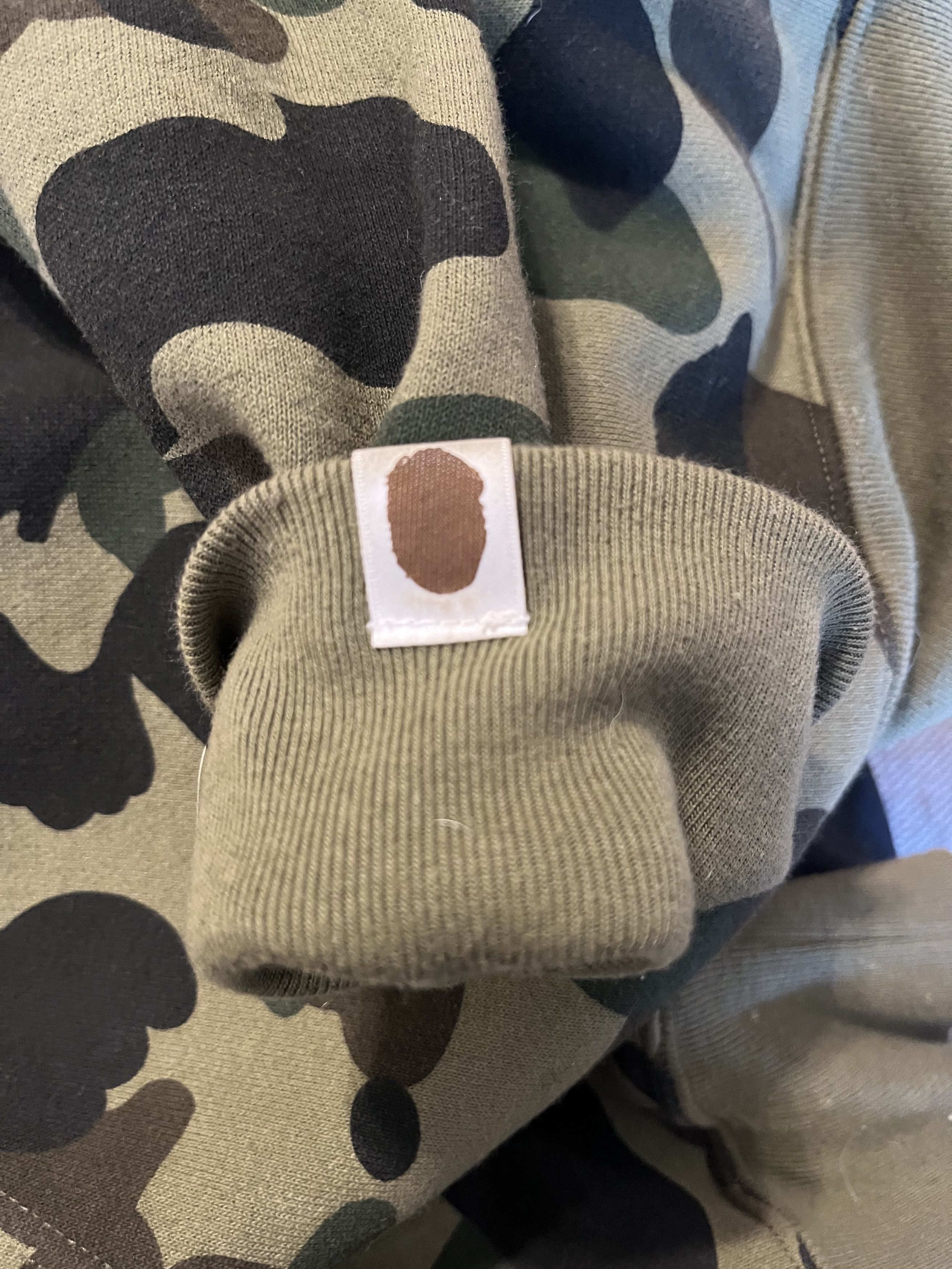 Bape 1st Camo Pullover Hoodie Size US M / EU 48-50 / 2 - 6 Thumbnail