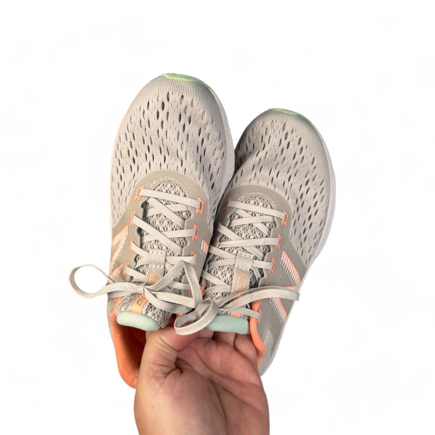 New Balance New Balance WDRFT SG1 Athletic Running Shoe size 8.5 womens Size US 8.5 / IT 38.5 - 6 Thumbnail