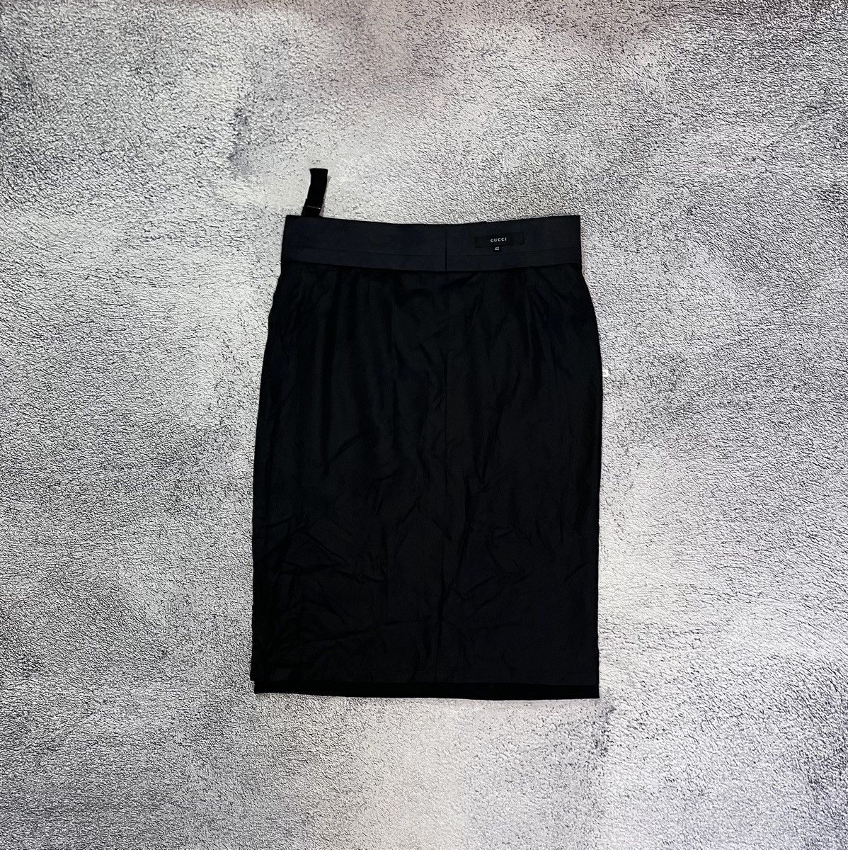 Gucci Gucci Wool Skirt Black Midi Italy Size 42 Side Buckles Slit Size 28" / US 6 / IT 42 - 13 Thumbnail