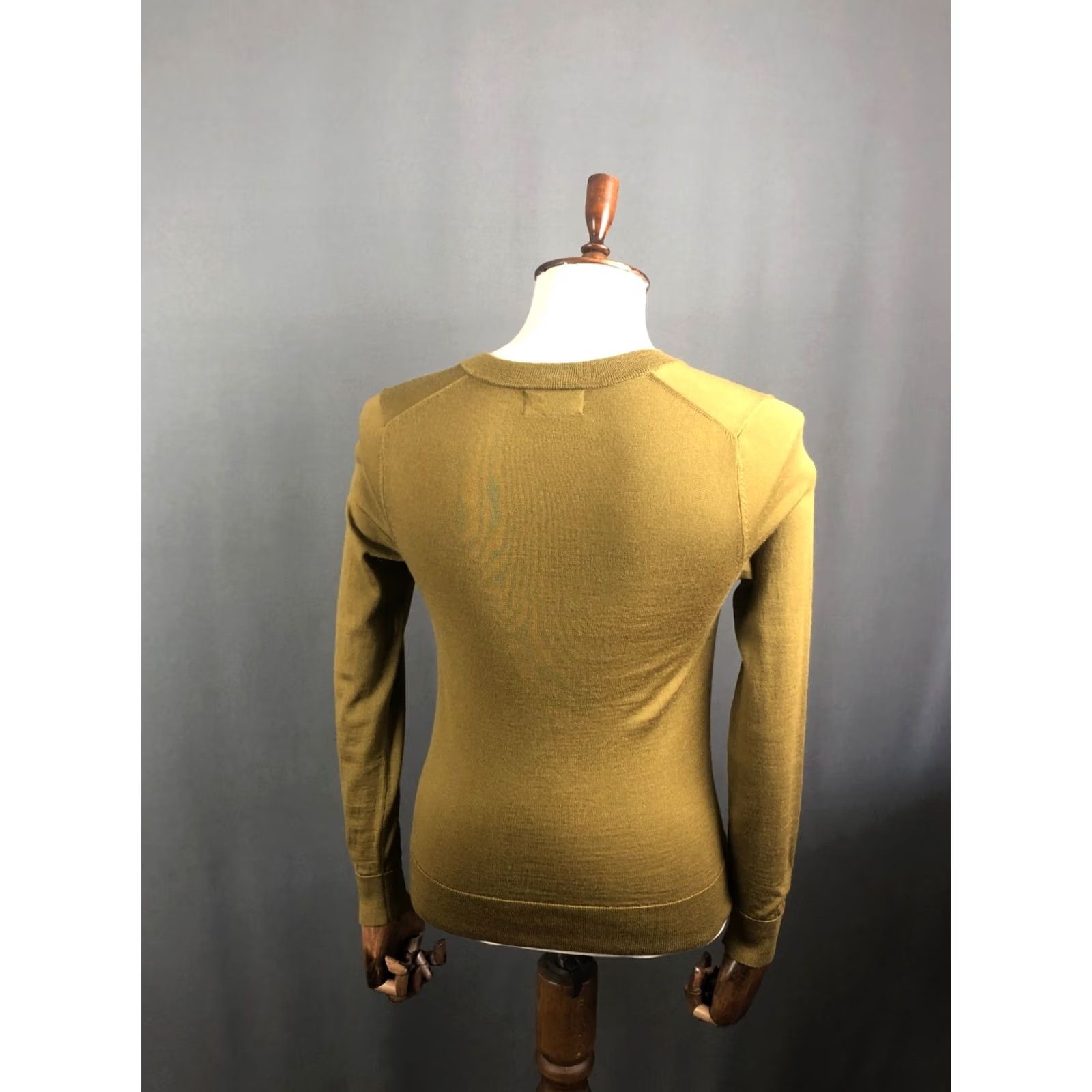 Icebreaker Icebreaker Wool Jumper Women S Mustard-Colored Knit V-Neck Pullover Blouse Casual Classic 100% Wool Size 28" / US 6 / IT 42 - 3 Thumbnail