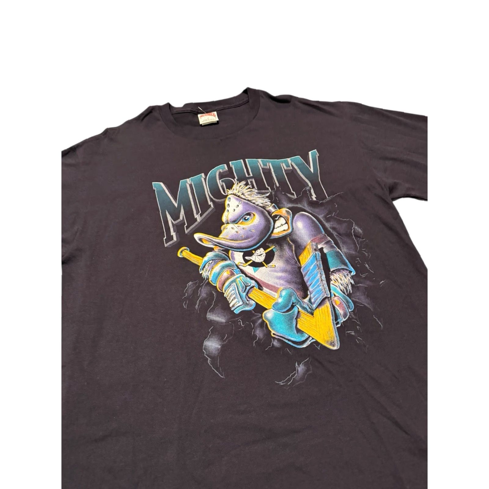 Nutmeg VINTAGE Mighty Ducks T Shirt XL Nutmeg Mills NHL Hockey Double-Sided Graphic 90s Mens Black Cotton Adult XL T-Shirt Size US XL / EU 56 / 4 - 6 Thumbnail