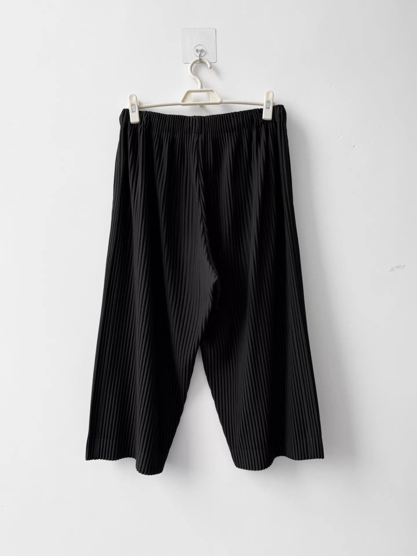 Homme Plisse Issey Miyake Issey Miyake HOMME PLISSÉ mid pants black size 2 Size US 32 / EU 48 - 3 Thumbnail