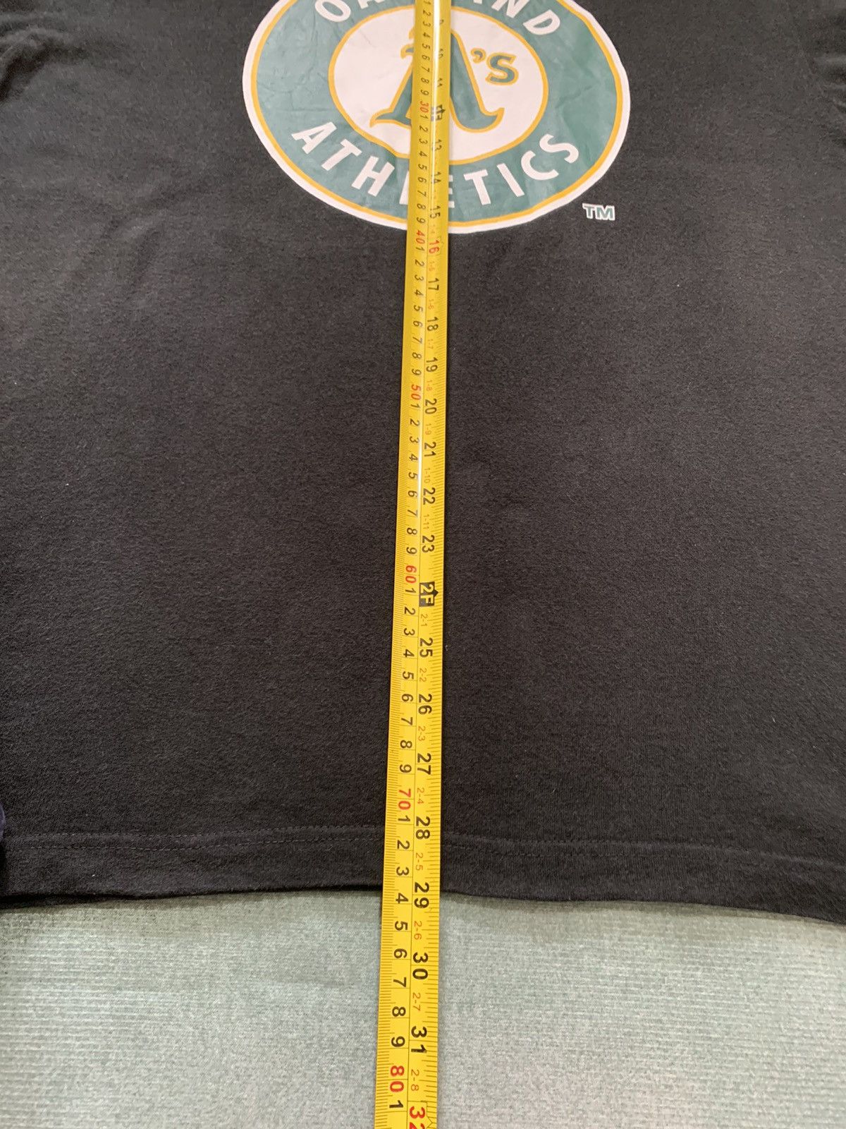 Japanese Brand Vintage Y2K Oakland Athletics Tee Size XL Size US XL / EU 56 / 4 - 12 Thumbnail