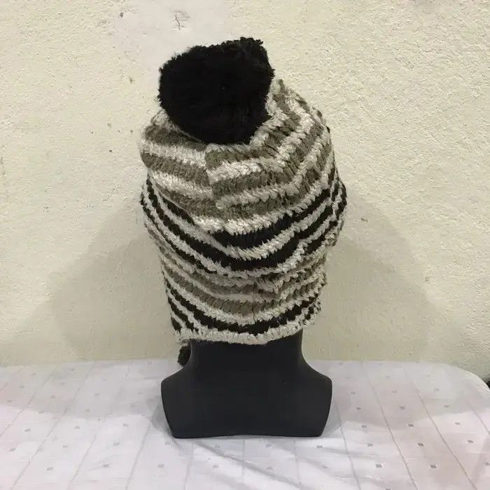 Adidas × Vintage Adidas Stripe Design Earflap Beanie Hat Size ONE SIZE - 5 Thumbnail