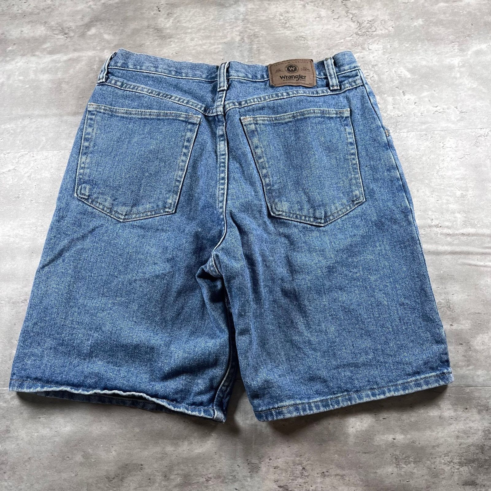 Wrangler Vintage wrangler Jorts Size US 32 / EU 48 - 2 Thumbnail