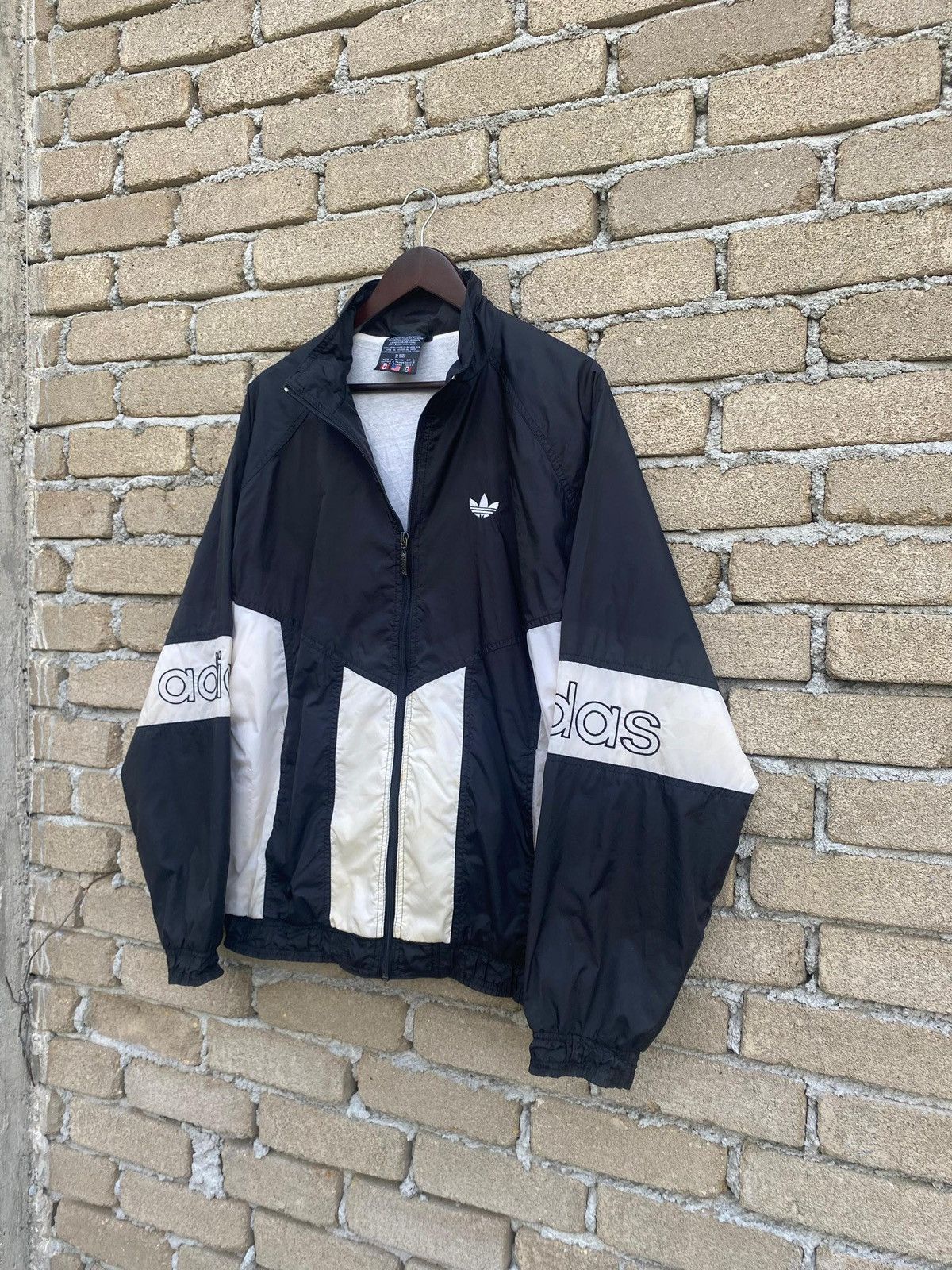 Adidas Vintage 90s Adidas Windbreaker Jacket Size US L / EU 52-54 / 3 - 4 Thumbnail