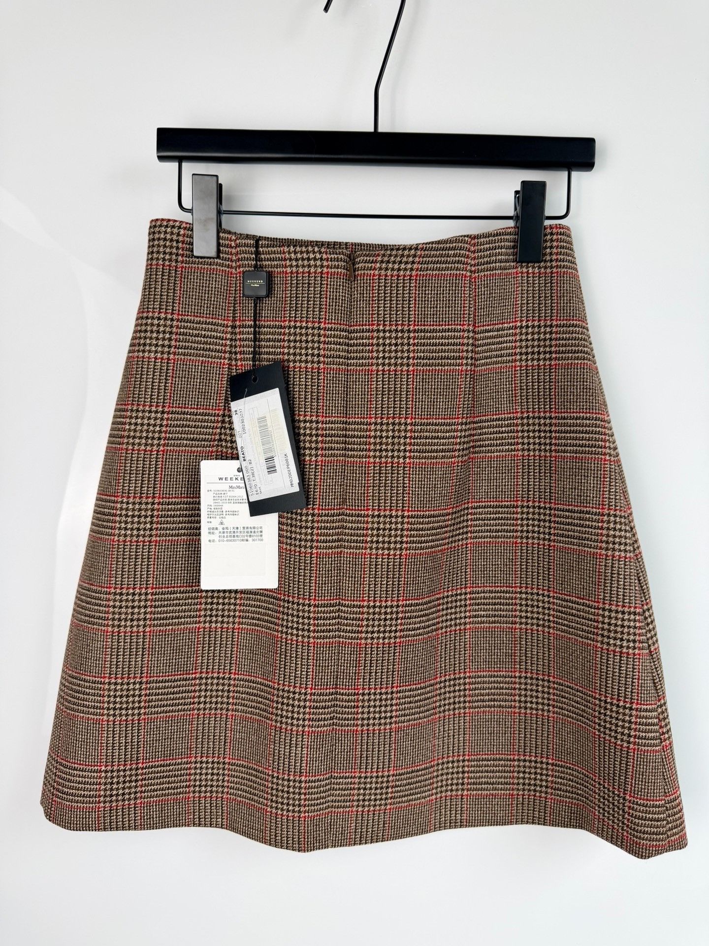 Max Mara Max Mara Wool Plaid Skirt 38 Women Size 38" / US 16 / IT 52 - 1 Thumbnail