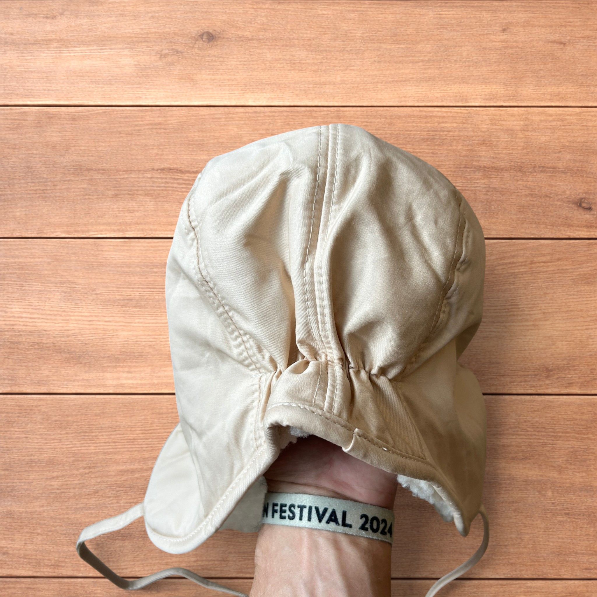 Japanese Brand Russian Trapper Korean padded fluffy hat cap in cream/beige. Size ONE SIZE - 7 Thumbnail
