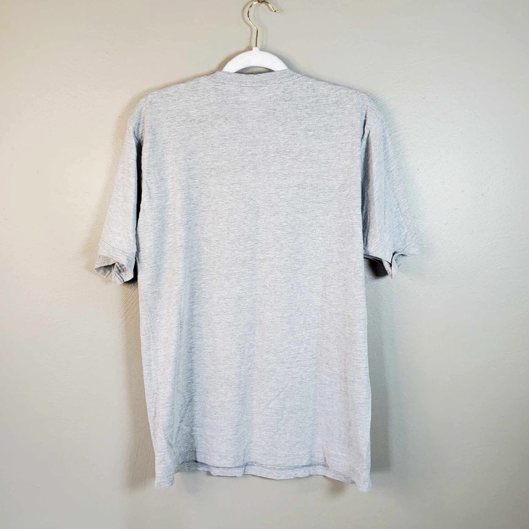 Vintage VINTAGE Woolrich Shirt Men Medium Short Sleeve Camping Nature Graphic FLaw Minor Size US M / EU 48-50 / 2 - 8 Thumbnail