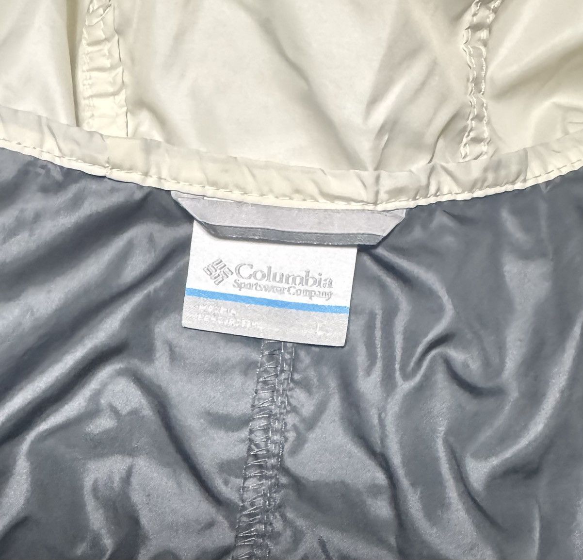 Columbia Columbia Men’s Lightweight Rain Jacket Size US L / EU 52-54 / 3 - 7 Thumbnail