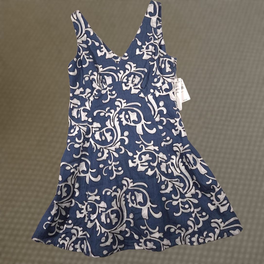Nicole Miller Nicole Miller Dress Womens 10 Blue White Embroidered Fit & Flare Sleeveless V Neck Dress Size L / US 10 / IT 46 - 1 Thumbnail