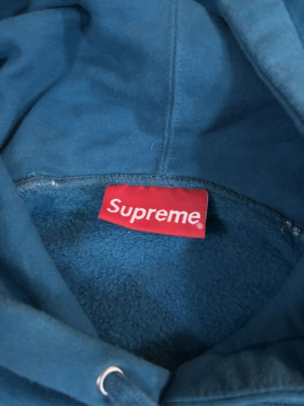Supreme hoodie sz L