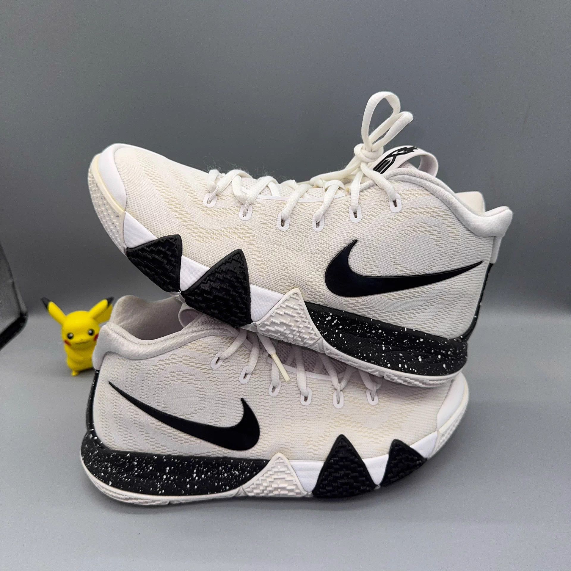 Nike Nike Kyrie 4 Black White Oreo 42.5 Size US 9.5 / EU 42-43 - 6 Thumbnail