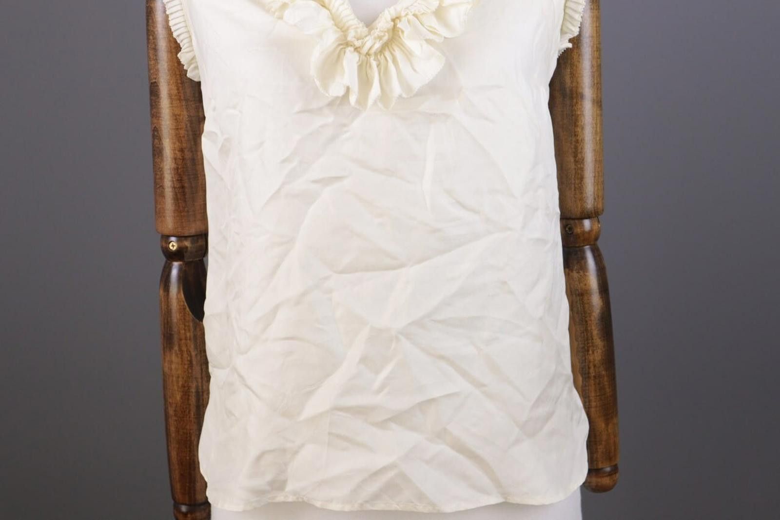 J.Crew J.Crew Beige 100% Silk Sleeveless Jabot Shirt Size 2 / XS Size XS / US 0-2 / IT 36-38 - 3 Thumbnail