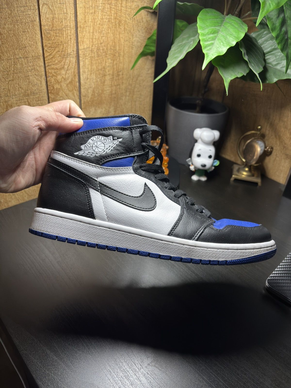 Jordan Brand Air Jordon High OG Royals Toe Size US 9 / EU 42 - 4 Thumbnail
