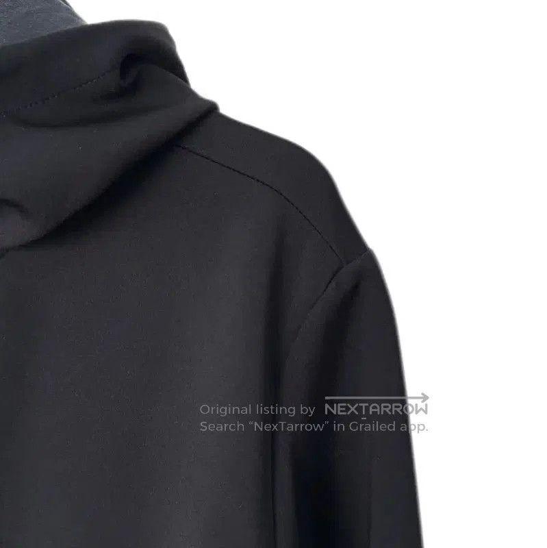 Louis Vuitton Louis Vuitton Black Hooded Women's Jacket . Size M / US 6-8 / IT 42-44 - 3 Thumbnail