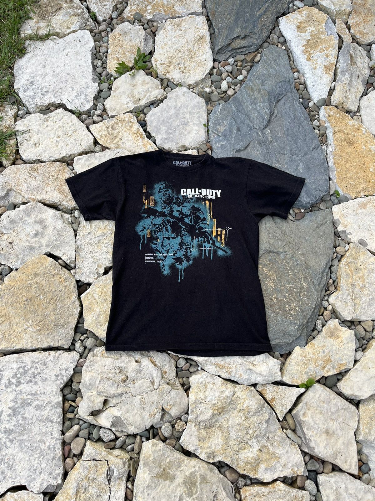 Vintage Vintage Call of Duty Black Ops 2010 tee Activision game COD Size US M / EU 48-50 / 2 - 1 Thumbnail