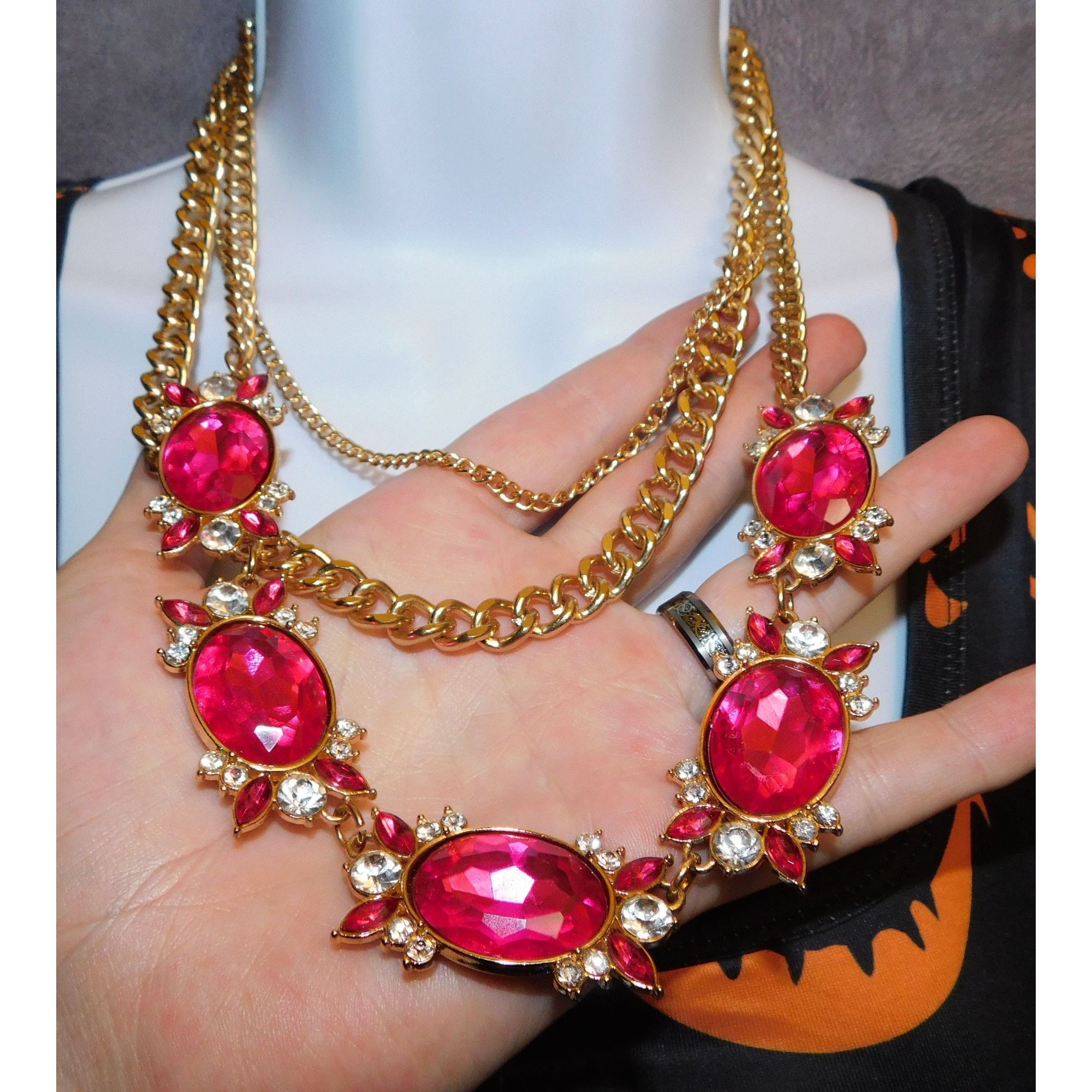 Other Vintage Glam Magenta And Gold Tone Statement Necklace Size ONE SIZE - 2 Thumbnail