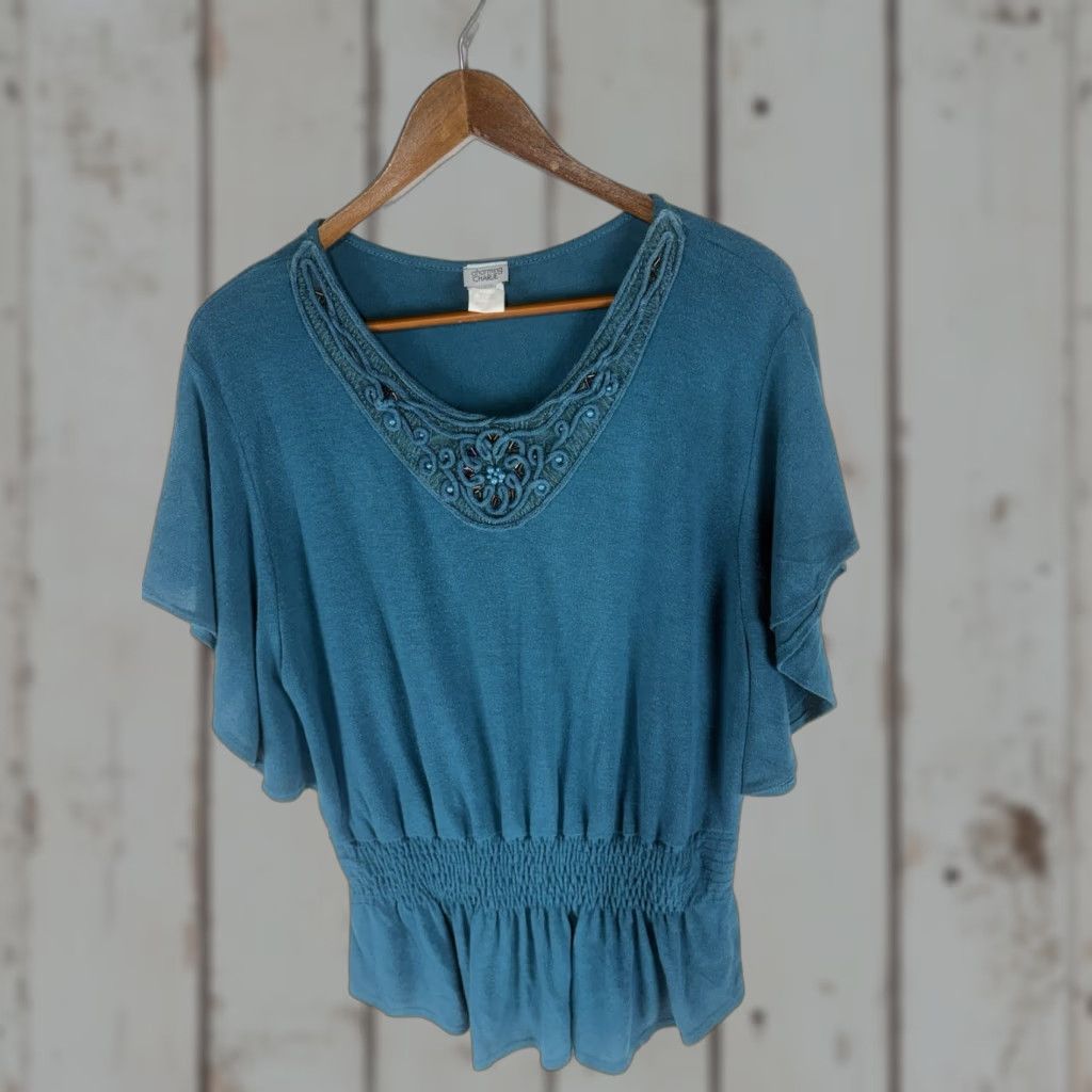 Vintage VINTAGE Charming Charlie Tunic Top Womens L USA Turquoise Beaded Flutter Sleeve Knit Blouse - 25in Length - 17in Pit to Pit - Regular Fit Size L / US 10 / IT 46 - 1 Thumbnail