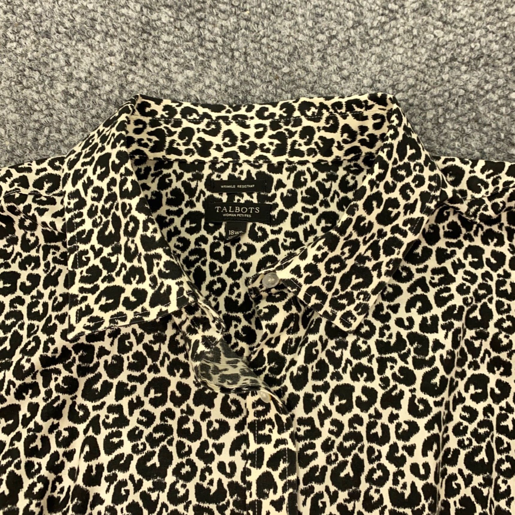 Talbots Talbots Shirt Womens Petite 18W Leopard Print Multicolor Wrinkle Resistant Button-Up Long Sleeve Collared Size XXL / US 16-18 / IT 52-54 - 2 Thumbnail