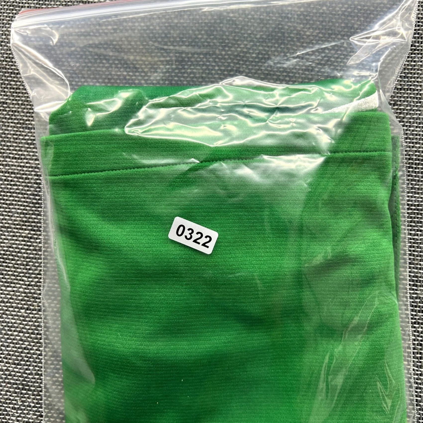 Nike Nike Goalkeeper Football Jersey Shirt L Men Green Short Sleeve Pullover Activewear Quick Dry 2020 2021 St.Pölten Vintage No Size US L / EU 52-54 / 3 - 2 Thumbnail