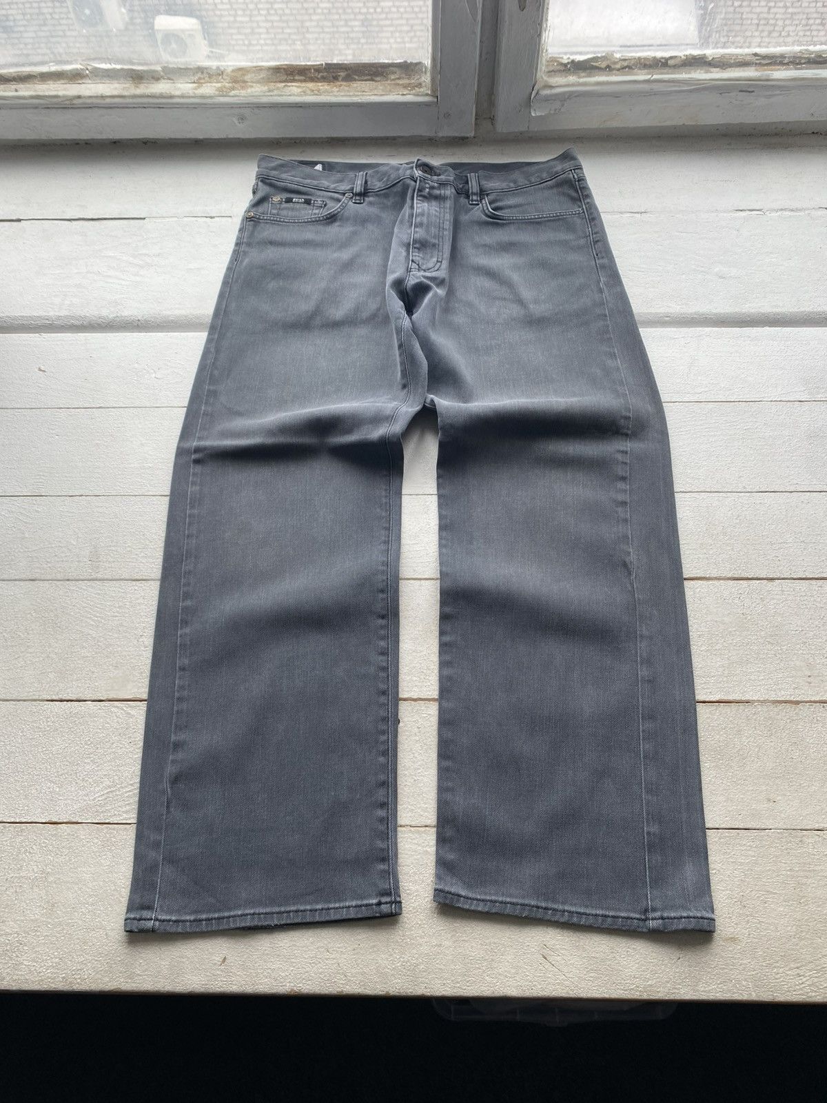 Hugo Boss 00s Luxury Hugo Boss Grey Stretch Denim Jeans Straight Fit Size US 38 / EU 54 - 2 Thumbnail