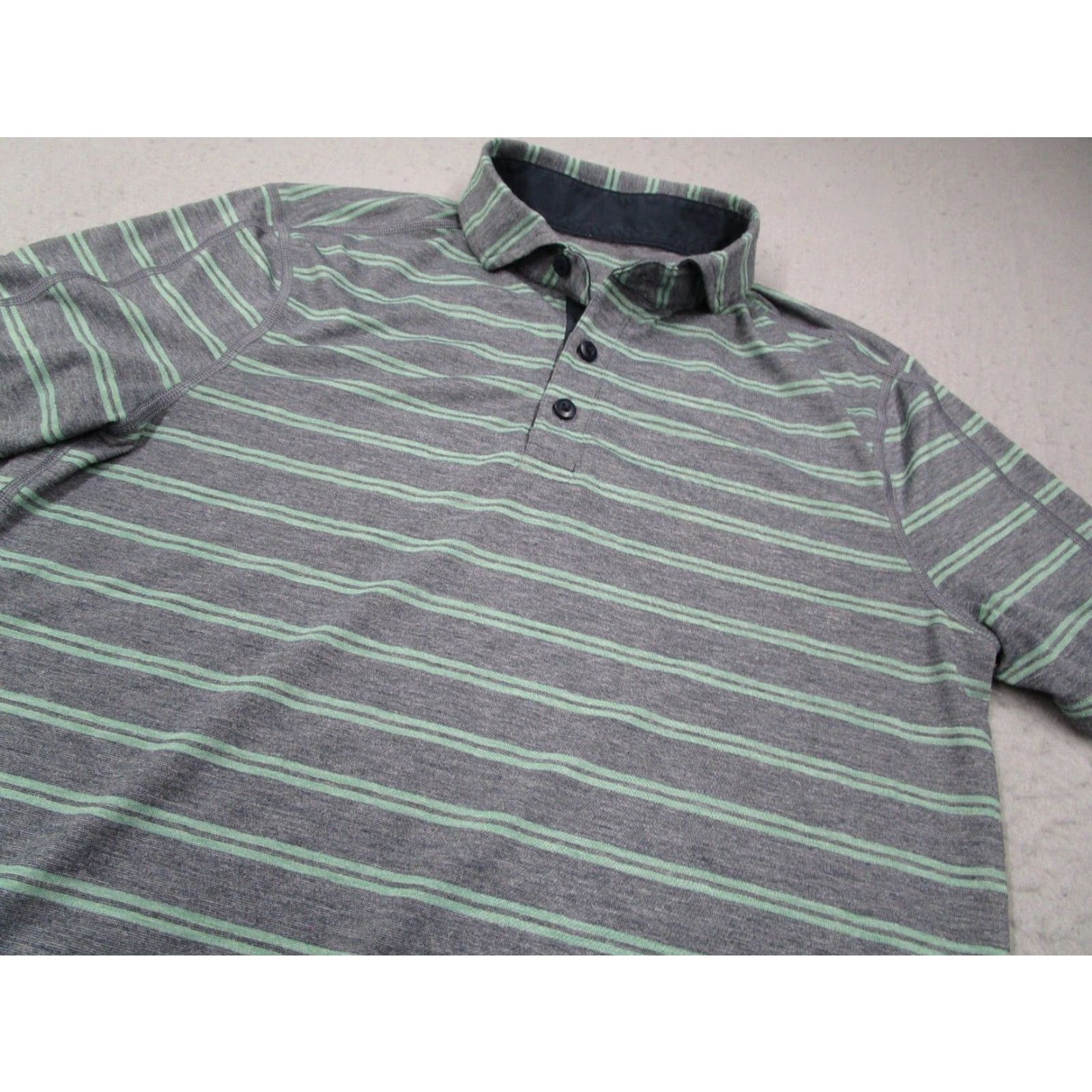 Lululemon Lululemon Shirt Mens Small Blue Stripe Polo Stretch Active Work Performance Golf Shirt Size US S / EU 44-46 / 1 - 2 Thumbnail