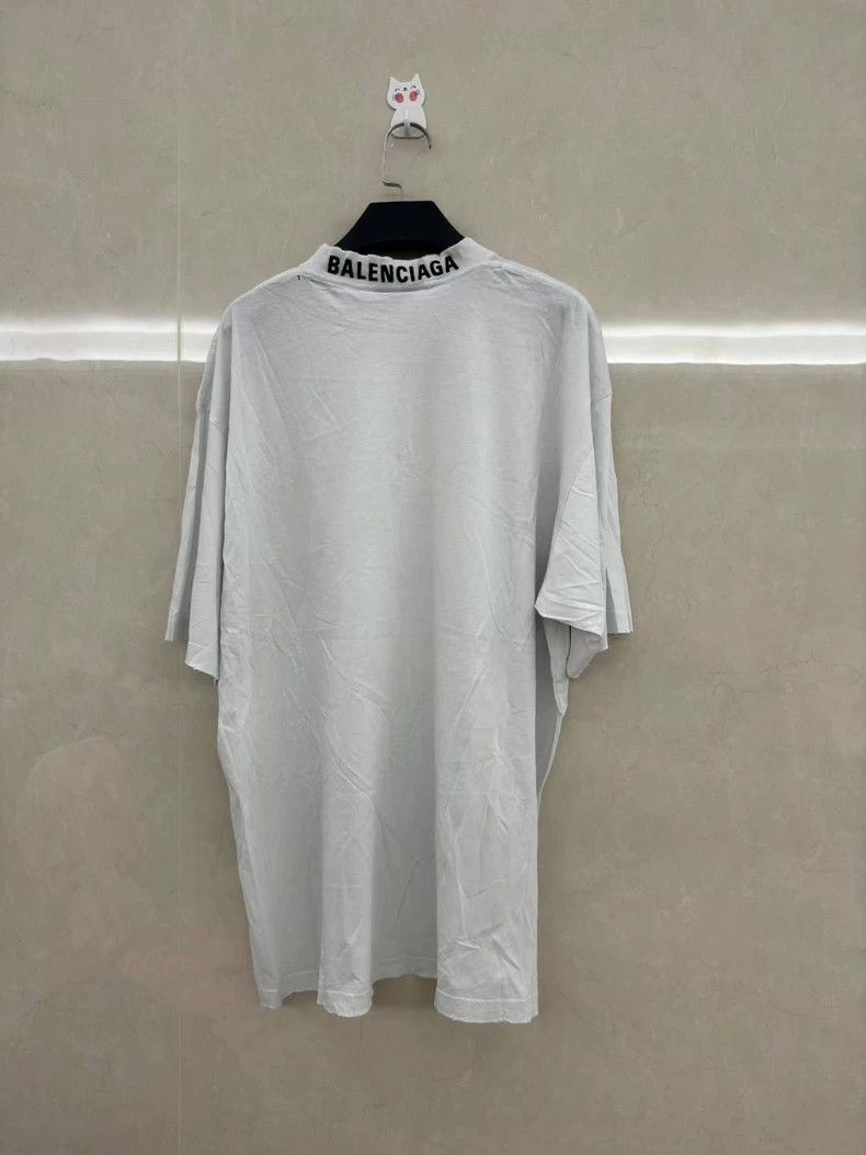 Balenciaga Balenciaga Embroidered logo ripped short sleeves at neckli Size US S / EU 44-46 / 1 - 2 Thumbnail