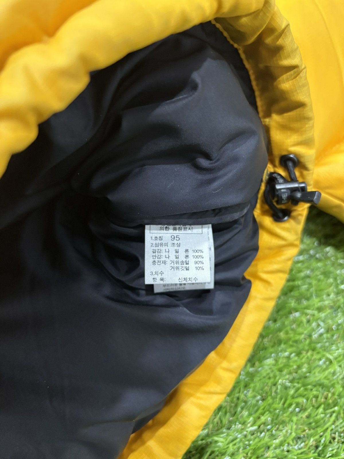 The North Face VINTAGE NORTH FACE 700 NUPTSE PUFFER JACKET Size US M / EU 48-50 / 2 - 3 Thumbnail