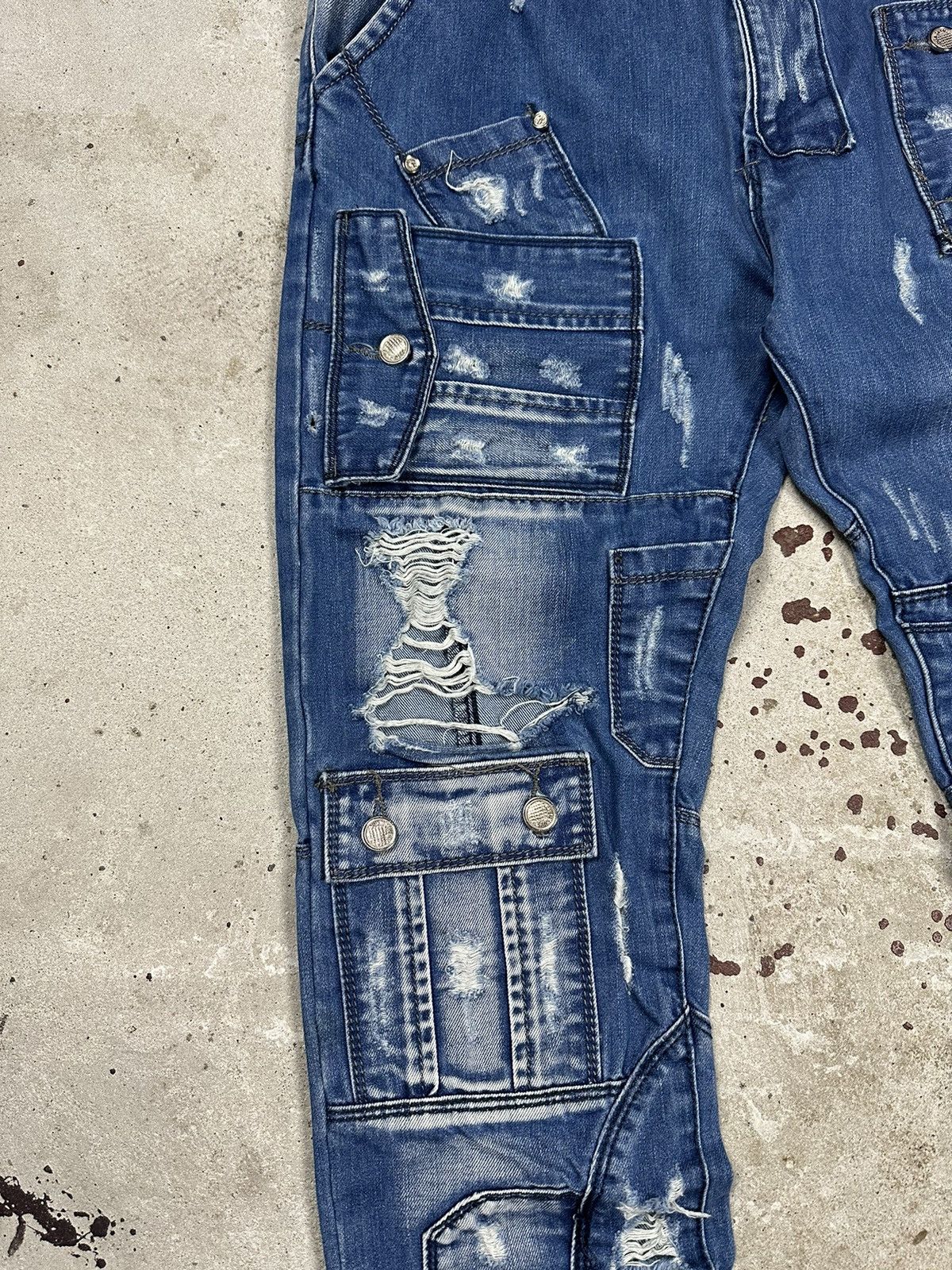 If Six Was Nine × Vintage Vintage Y2K Cargo Distressed Reworked Denim Pants Jeans Size US 32 / EU 48 - 5 Thumbnail