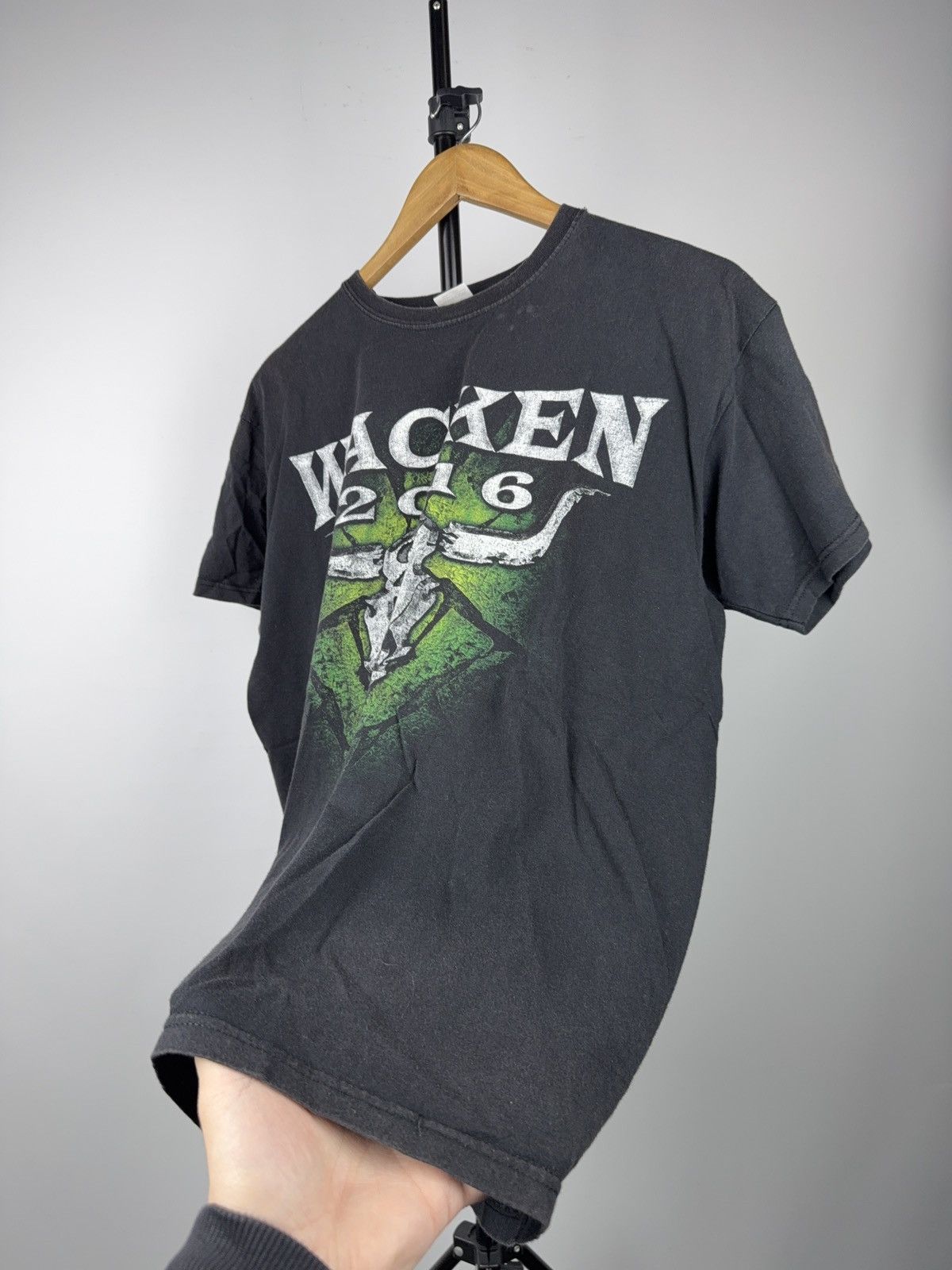 Vintage RARE Wacken 2016 Festival Band Tee Punk Metal Tour Shirt Size US L / EU 52-54 / 3 - 7 Thumbnail