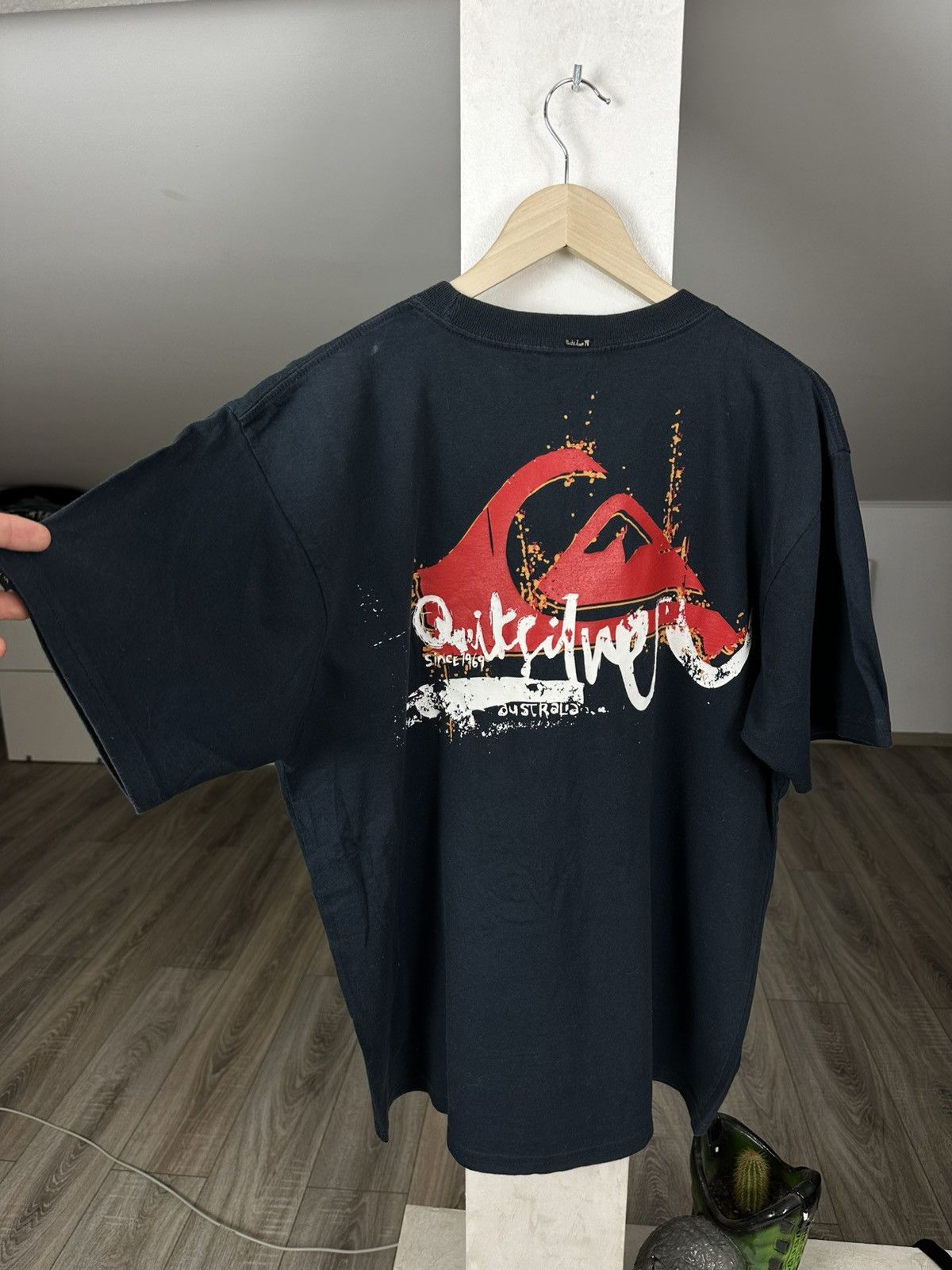 Quiksilver Vintage Quiksilver Big Logo Pink Tee Size US M / EU 48-50 / 2 - 7 Thumbnail