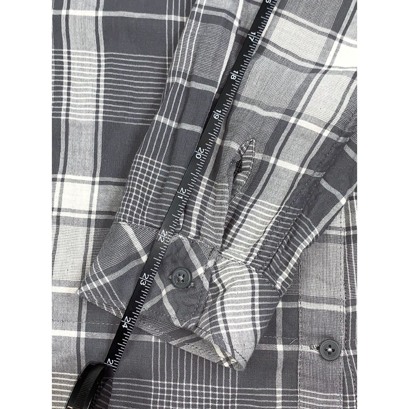 Vintage Columbia Button-Up Shirt XL Gray Plaid Long Sleeve Knit Casual Mens Size US XL / EU 56 / 4 - 6 Thumbnail